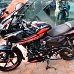 Bajaj Pulsar 220F